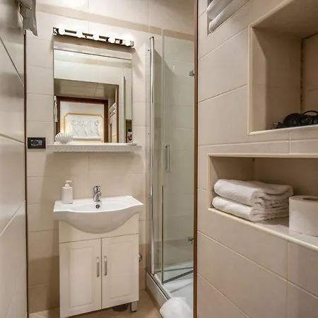 Matisse Royal לינה וארוחת בוקר 4*